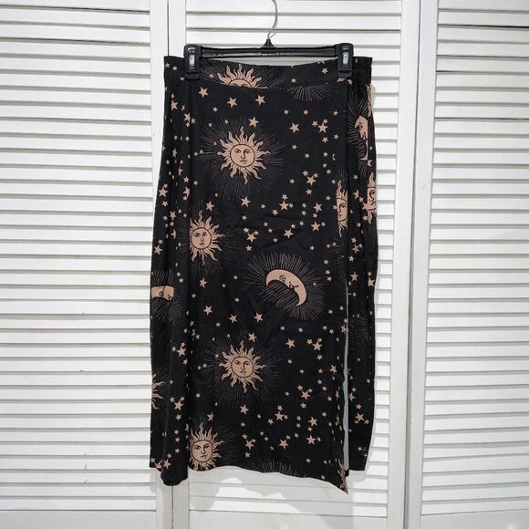 Romwe Sun and Moon Celestial A-Line Skirt Print - Picture 1 of 5